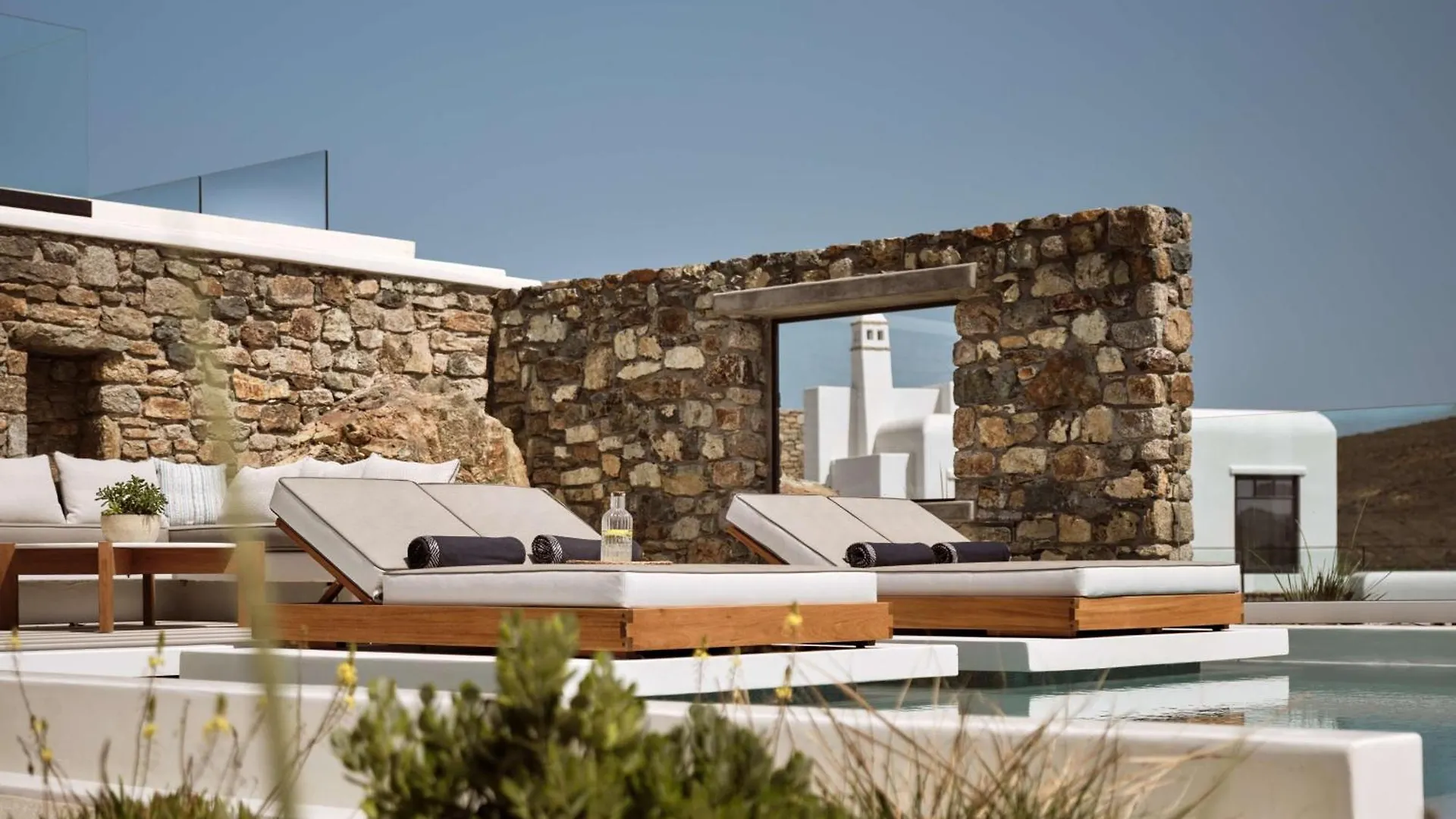 Semeli Coast Mykonos Curio Collection By Hilton Hotel Merchia Beach 5*,