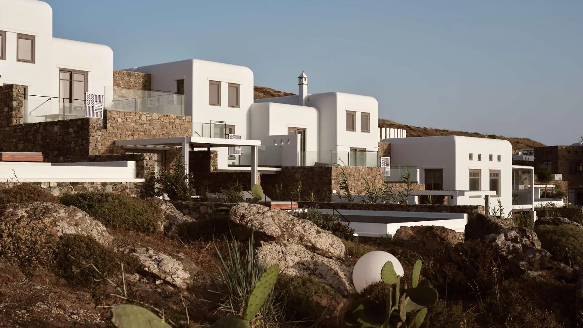 Semeli Coast Mykonos Curio Collection By Hilton Hotel Merchia Beach