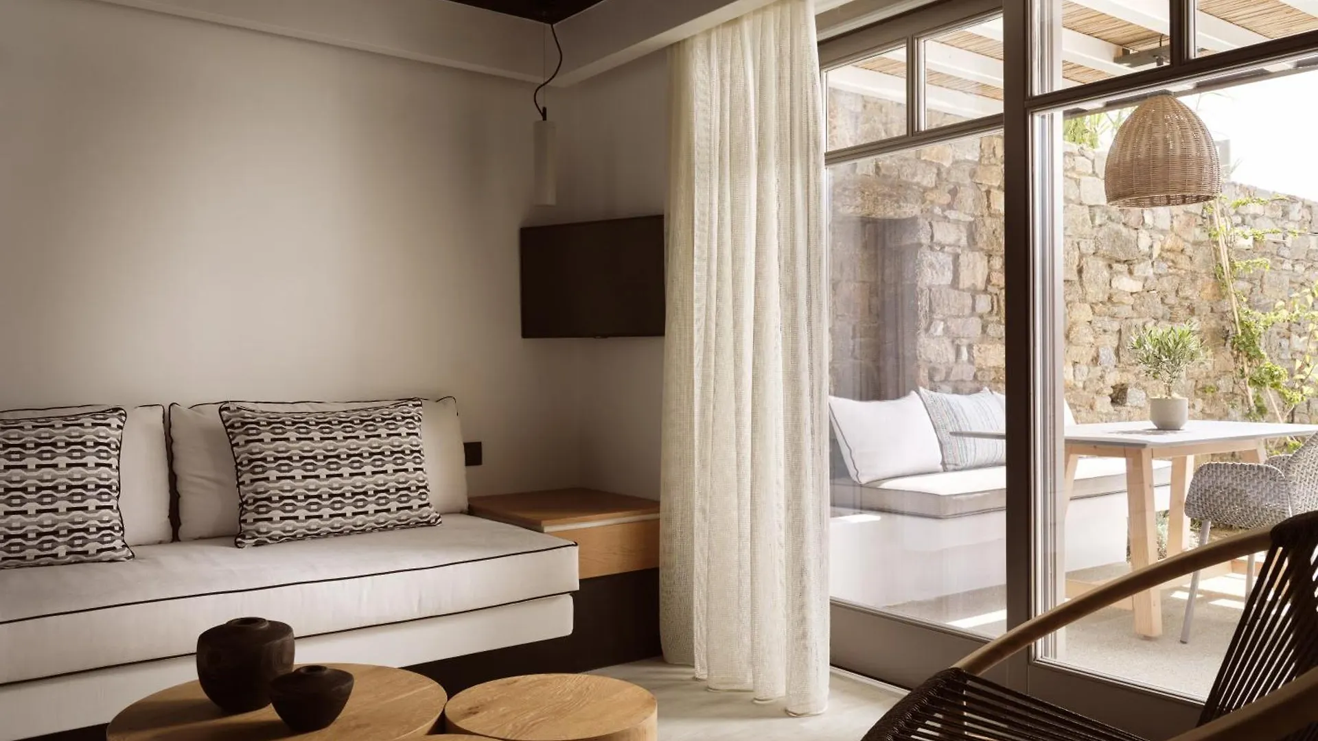 Semeli Coast Mykonos Curio Collection By Hilton Hotel Merchia Beach 5*,
