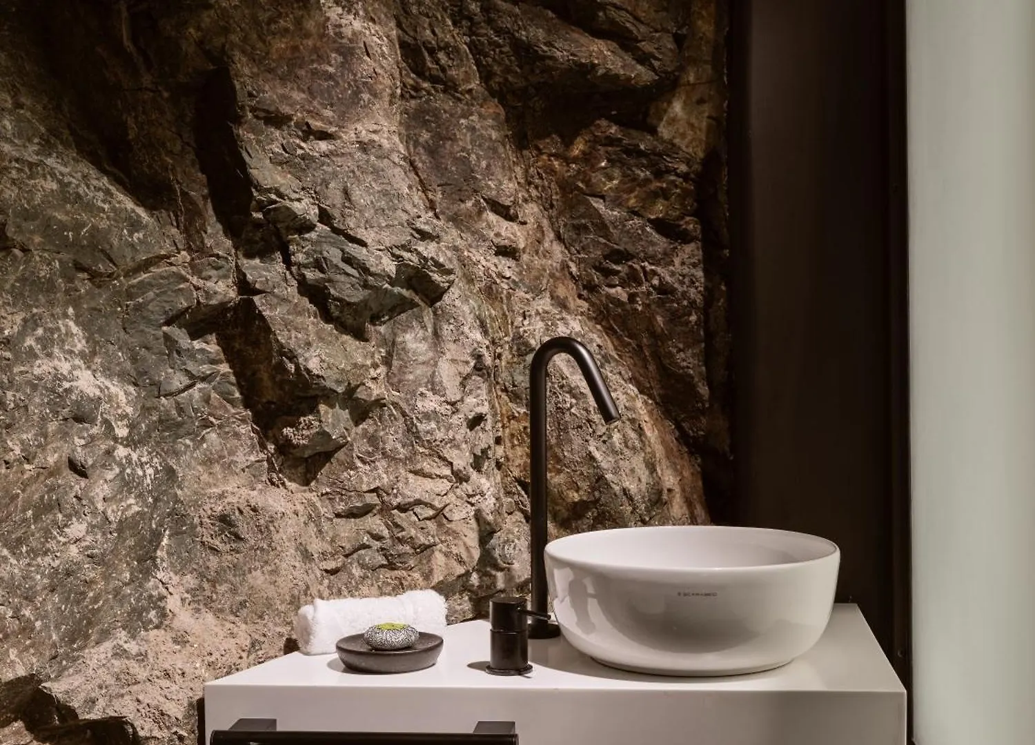 Semeli Coast Mykonos Curio Collection By Hilton Hotel Merchia Beach