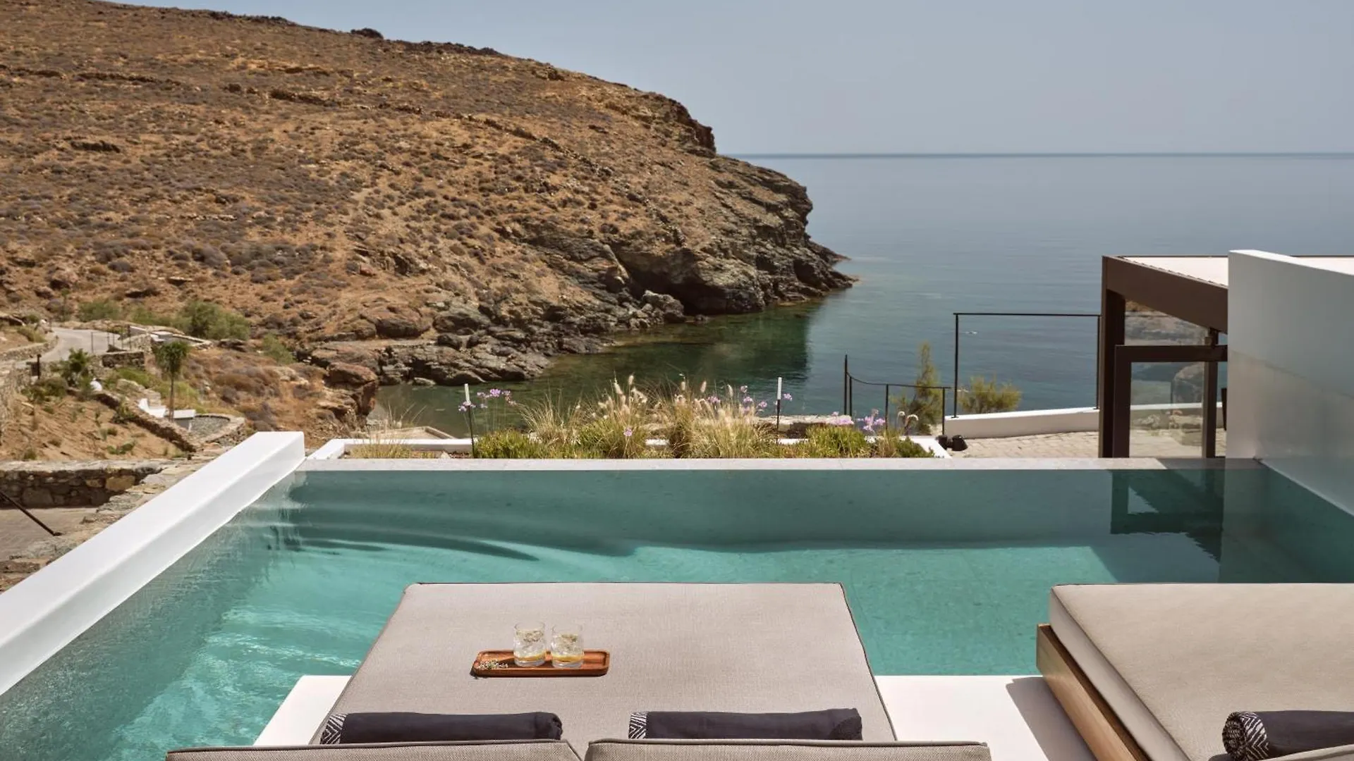 Semeli Coast Mykonos Curio Collection By Hilton Hotel Merchia Beach