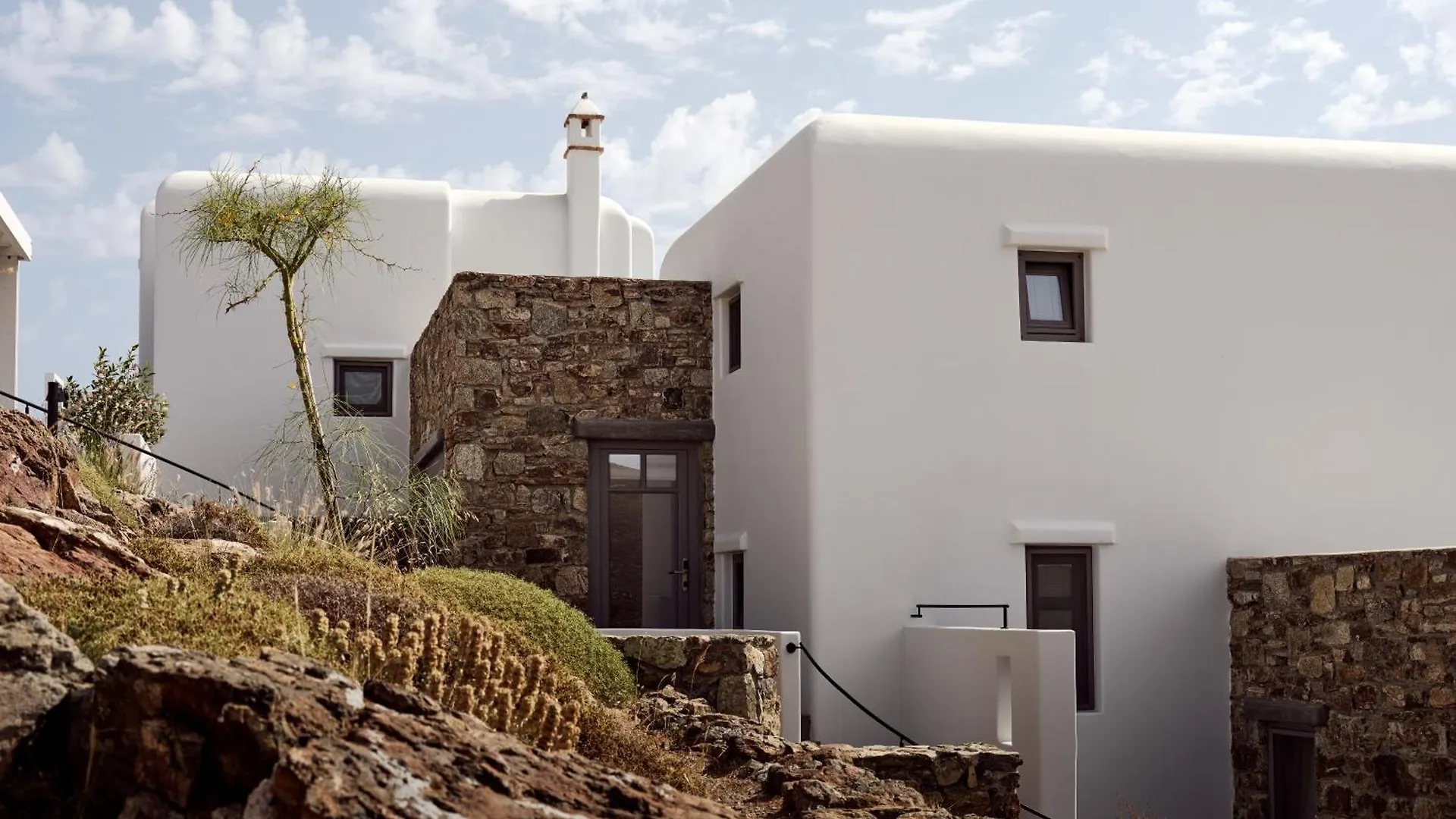 Semeli Coast Mykonos Curio Collection By Hilton Hotel Merchia Beach 5*,