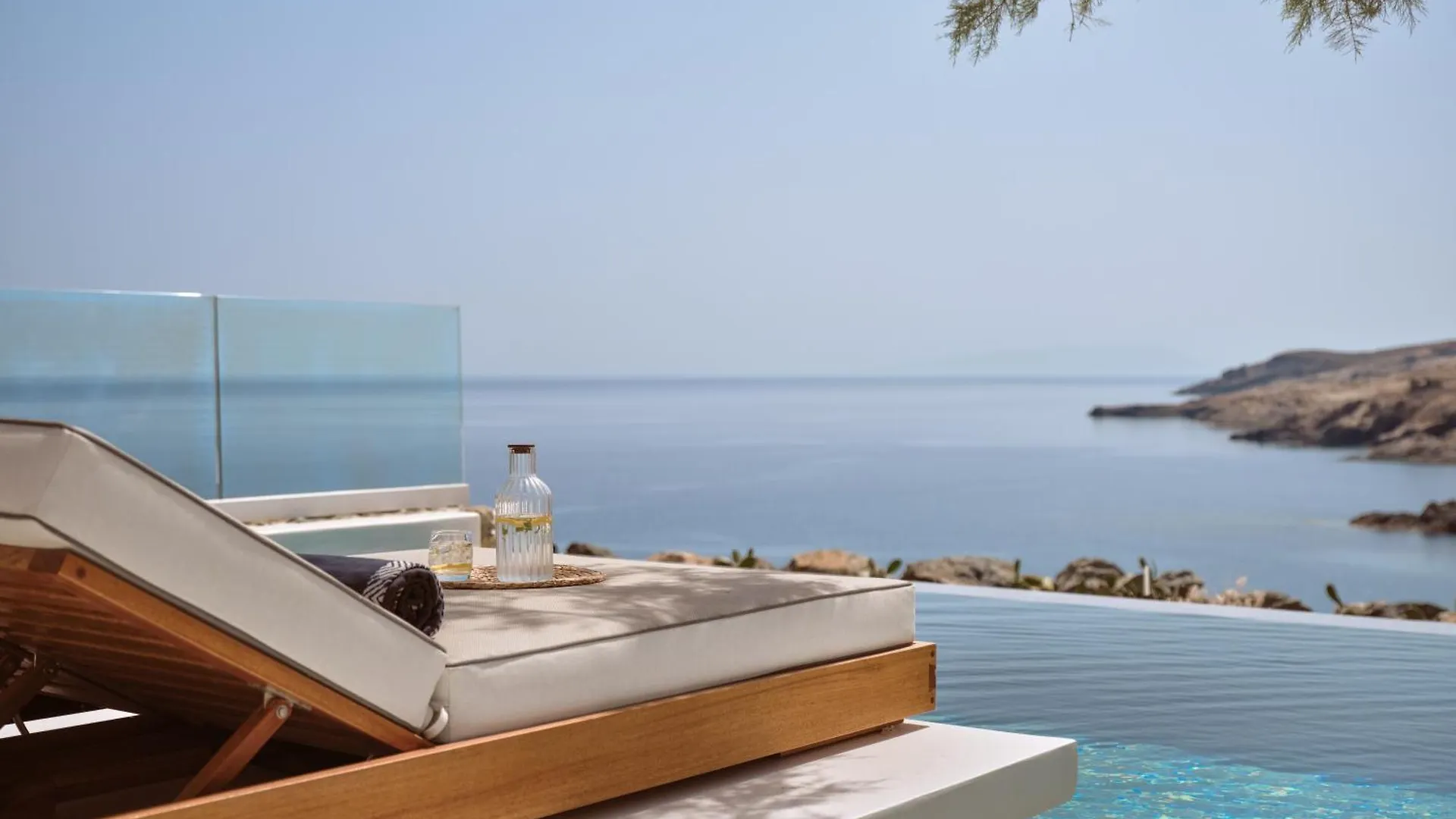 Semeli Coast Mykonos Curio Collection By Hilton Hotel Merchia Beach