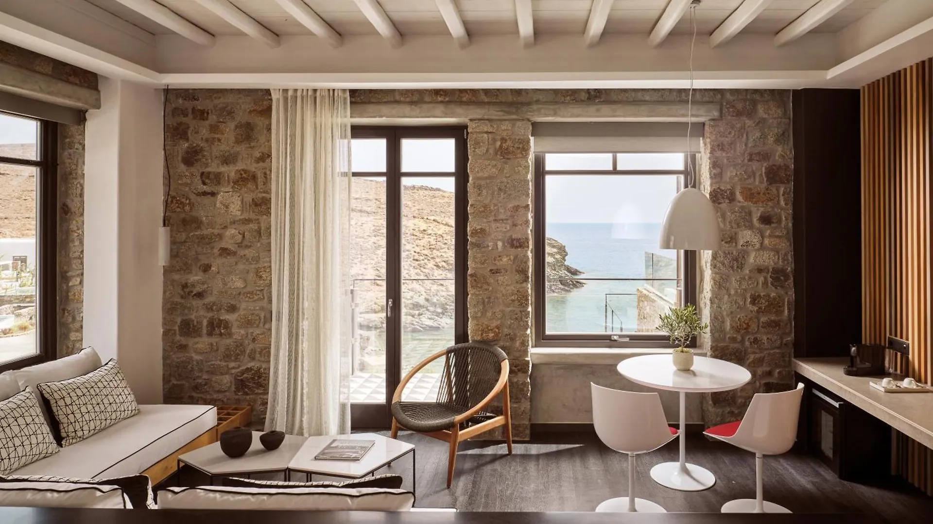 Semeli Coast Mykonos Curio Collection By Hilton Hotel Merchia Beach